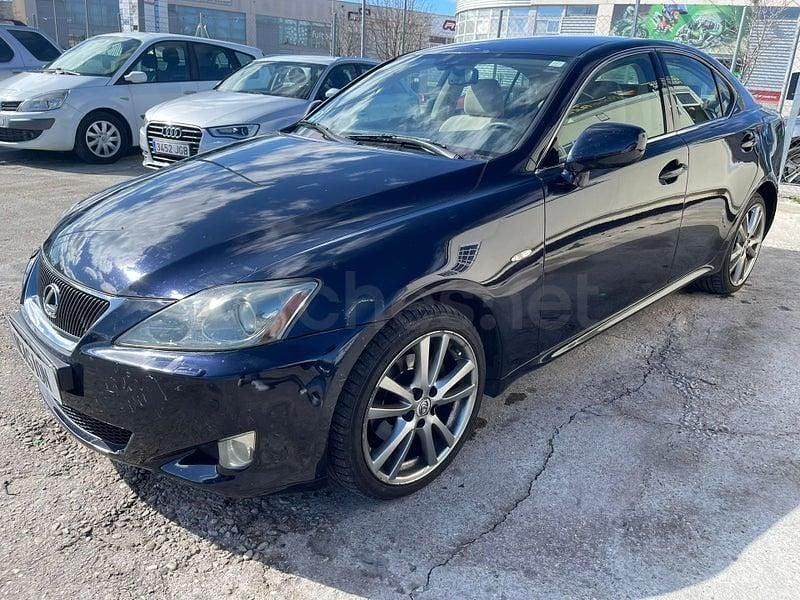 Usado Lexus IS220d Sport Line 177 CV (130 kW) 2006 Negro Berlina