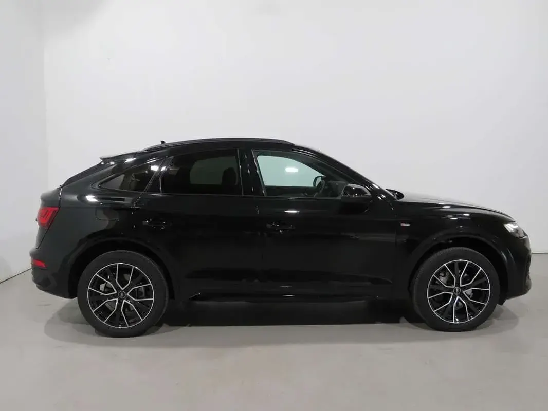 Usado Audi Q5 Sportback 204 CV (150 kW) 2025 Negro SUV