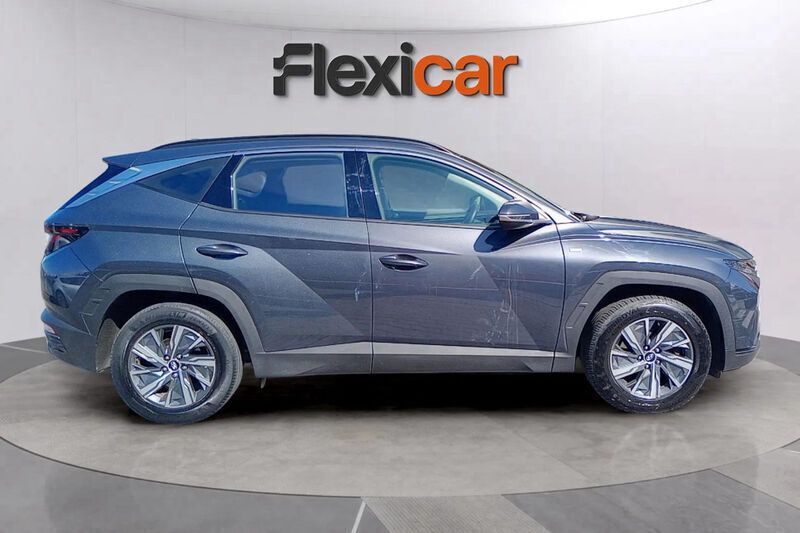 Usado Hyundai Tucson 137 CV (100 kW) 2022 Gris SUV