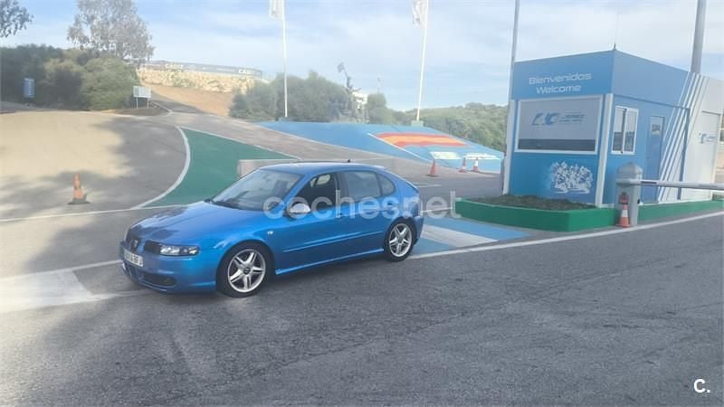 Azul Usado 2001 Seat Leon Sport Berlina | 5000 € (Caro) - Imagen 1/4