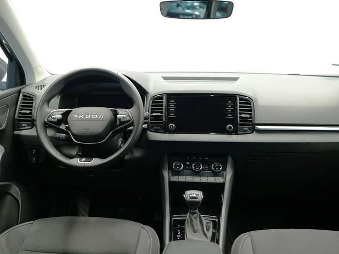 Usado Skoda Karoq Selection 150 CV (110 kW) 2025 Gris SUV