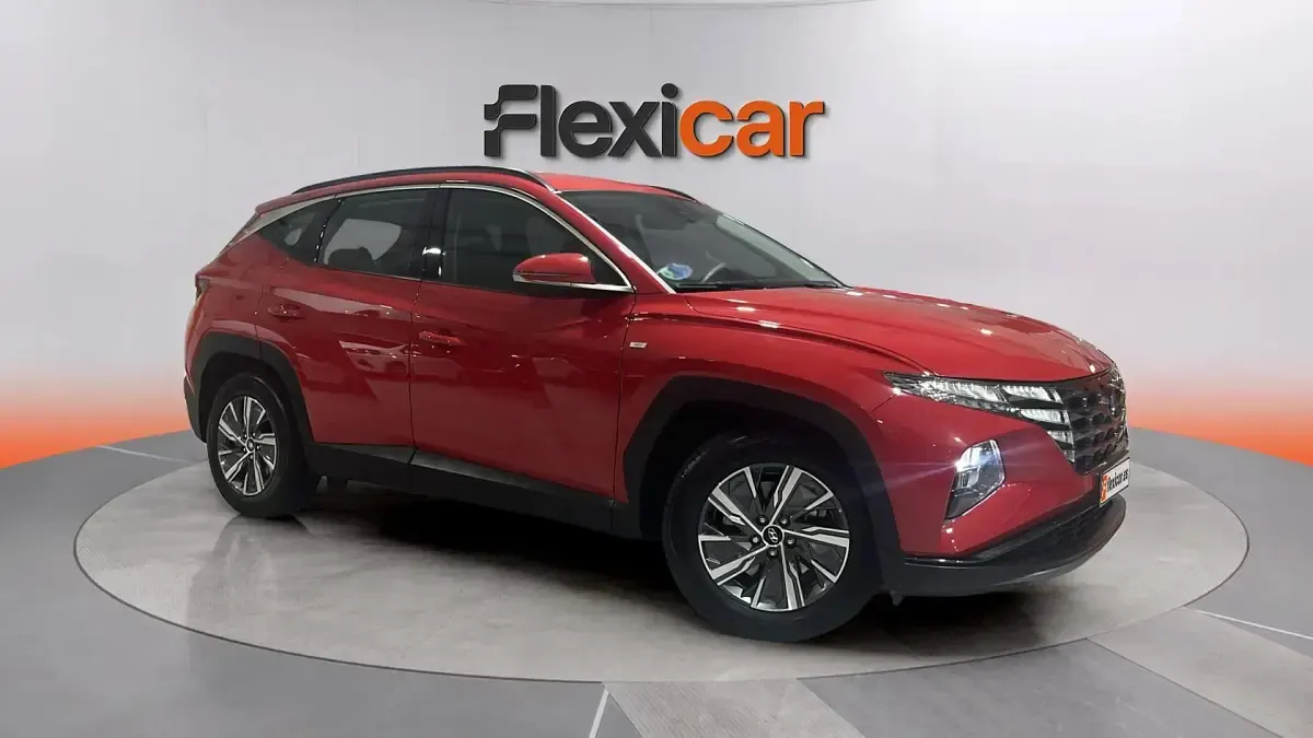 Usado Hyundai Tucson 150 CV (110 kW) 2024 Rojo SUV