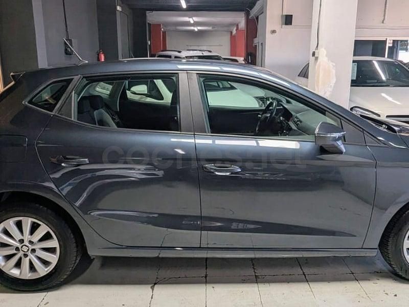Usado Seat Ibiza Style Plus 80 CV (58 kW) 2020 Blanco Utilitario