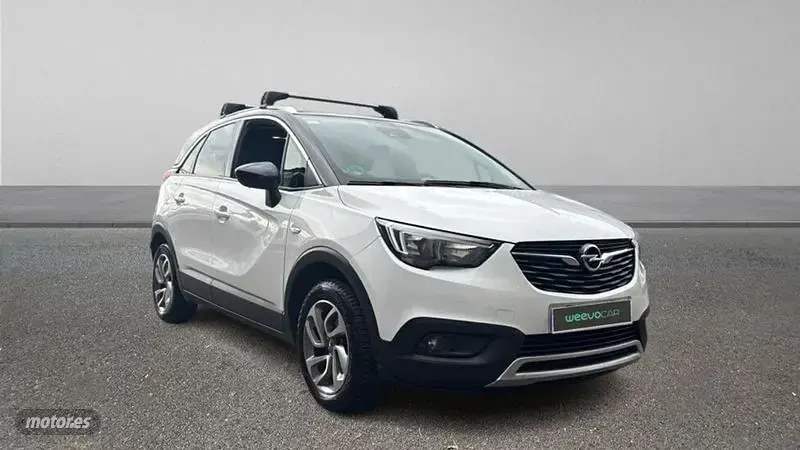 Usado Opel Crossland X Selective 110 CV (80 kW) 2018 Blanco SUV