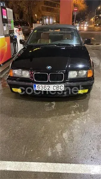 Usado BMW 318 Cabriolet 115 CV (84 kW) 1993 Negro Descapotable