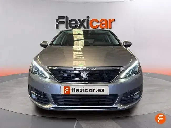 Usado Peugeot 308 SW Access 100 CV (73 kW) 2017 Gris Familiar