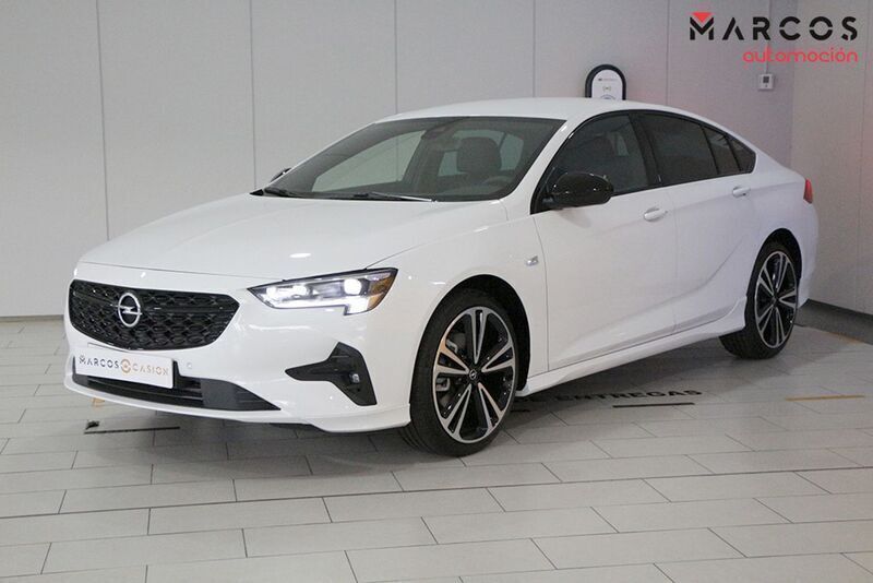 Blanco Usado 2022 Opel Insignia GS Line Berlina | 34.400 € - Imagen 1/4