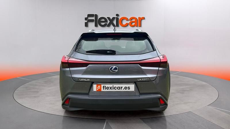 Usado Lexus UX Business Edition 184 CV (135 kW) 2021 Gris SUV