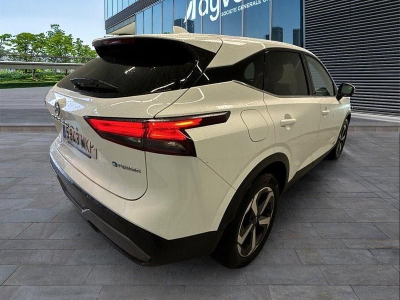 Usado Nissan Qashqai N-Connecta 190 CV (139 kW) 2023 Oro SUV