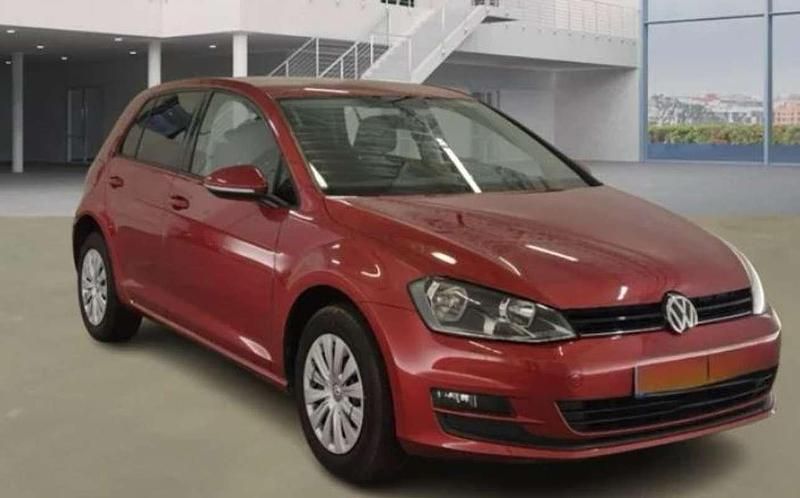 Usado VW Golf VII Advance 110 CV (80 kW) 2016 Utilitario