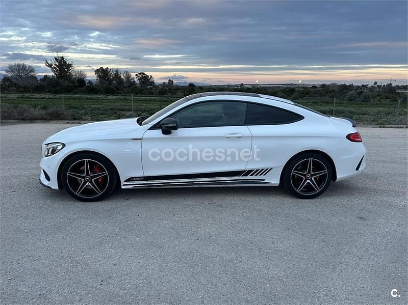 Usado Mercedes C220 170 CV (125 kW) 2017 Blanco Coupe
