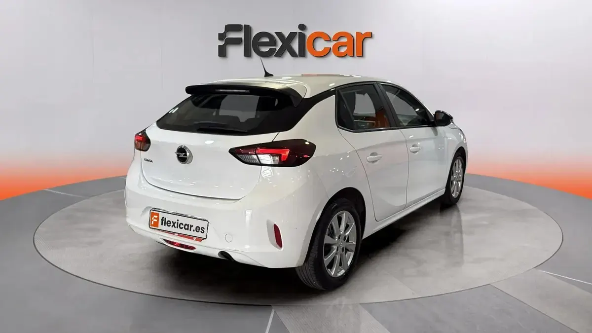 Usado Opel Corsa Edition 102 CV (75 kW) 2022 Blanco Utilitario
