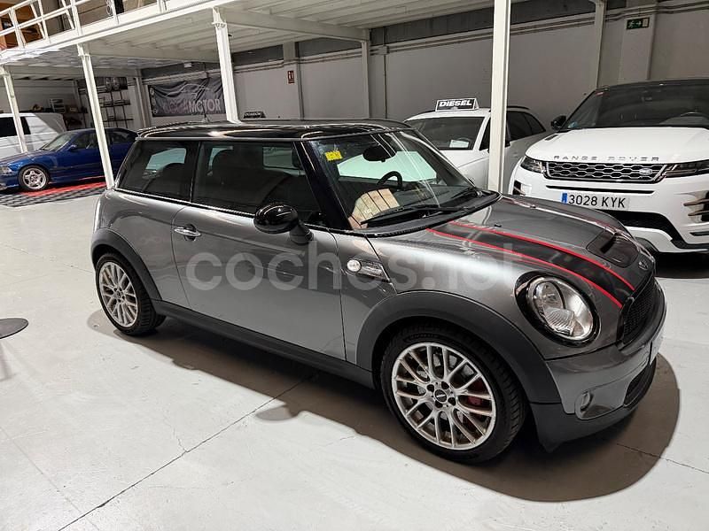 Usado Mini John Cooper Works 211 CV (155 kW) 2008 Gris Utilitario