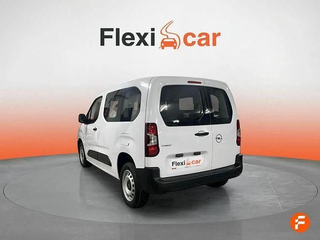 Usado Opel Combo S 100 CV (73 kW) 2024 Blanco Monovolumen