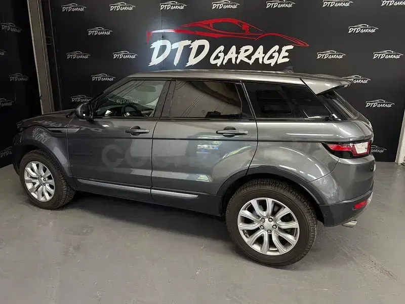 Usado Land Rover Range Rover evoque Pure 150 CV (110 kW) 2016 Gris / plata SUV