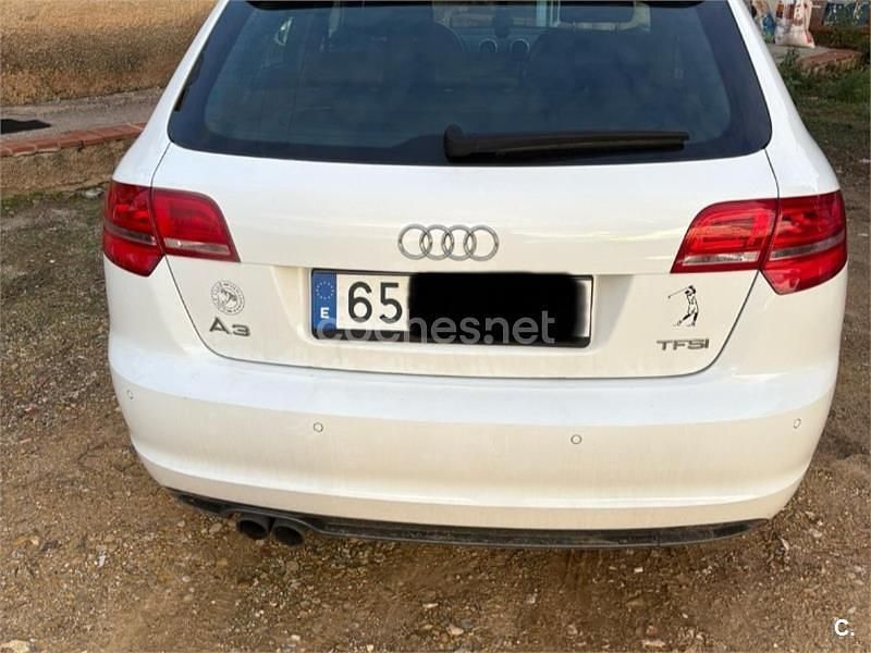 Usado Audi A3 Ambition 125 CV (91 kW) 2010 Blanco Berlina