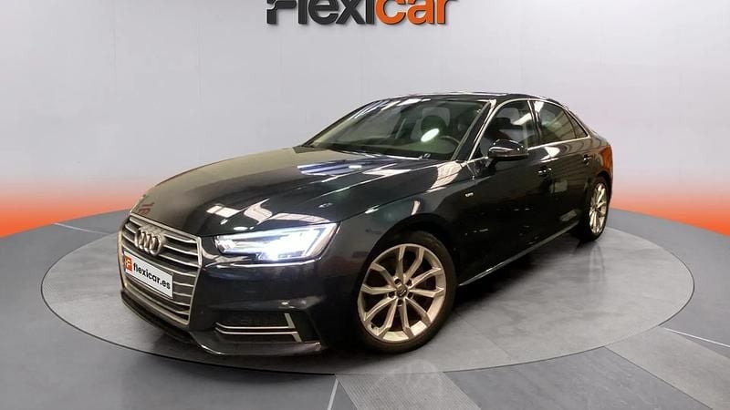 Usado Audi A4 Premium 150 CV (110 kW) 2018 Gris Berlina