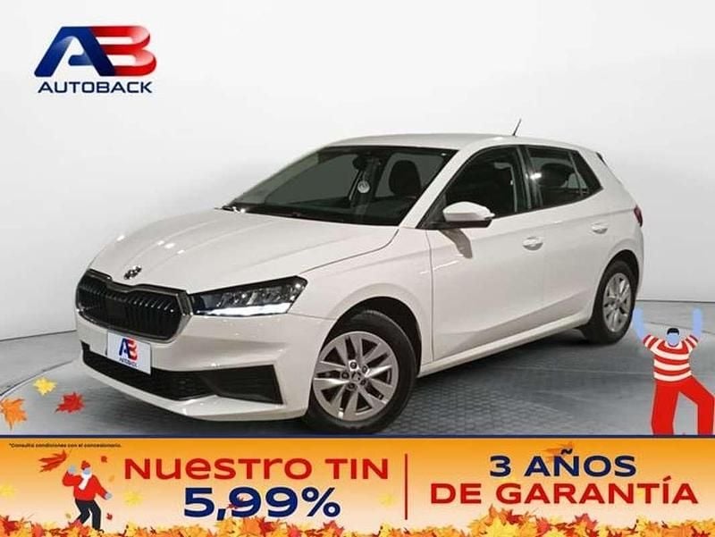 Blanco Usado 2023 Skoda Fabia Ambition Utilitario | 11.626 € (Buen precio) - Imagen 1/2