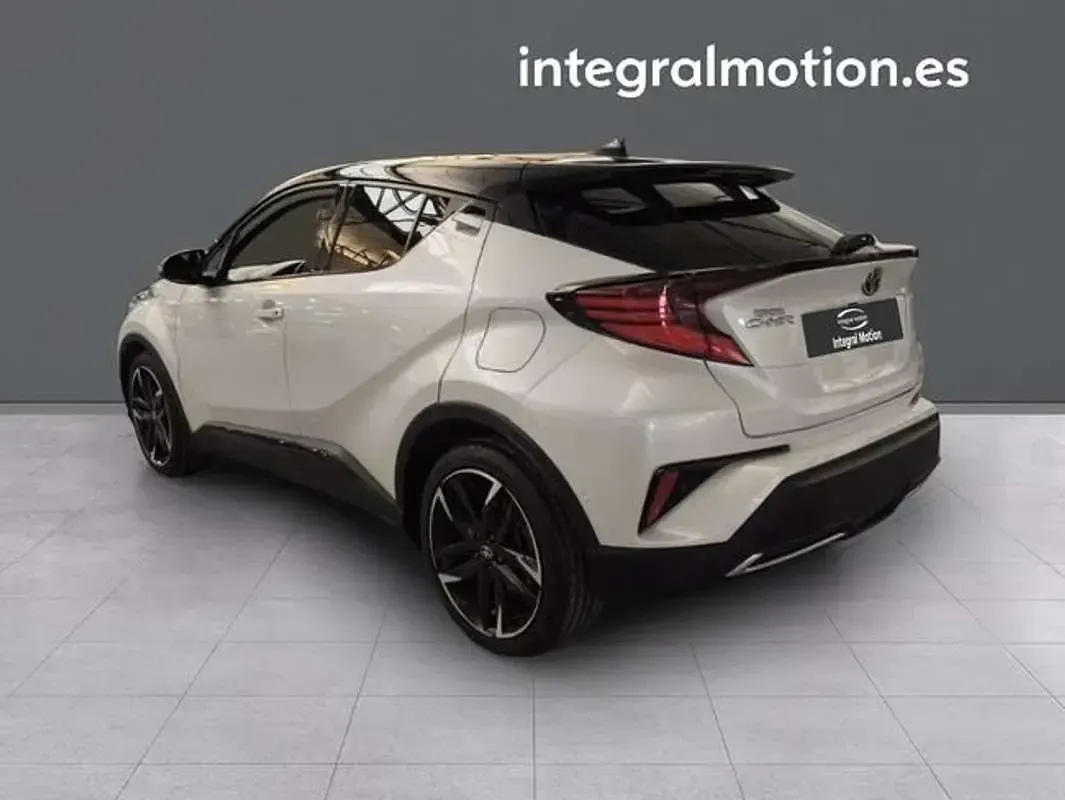 Usado Toyota C-HR Sport 184 CV (135 kW) 2022 Blanco SUV