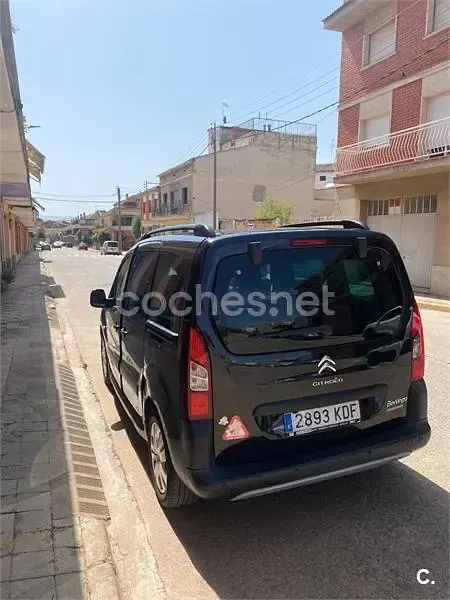 Usado Citroën e-Berlingo Feel 110 CV (80 kW) 2016 Negro Monovolumen