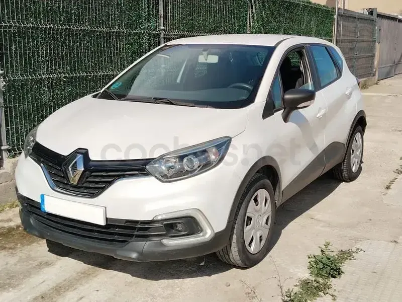 Usado Renault Captur Life 90 CV (66 kW) 2019 Blanco SUV