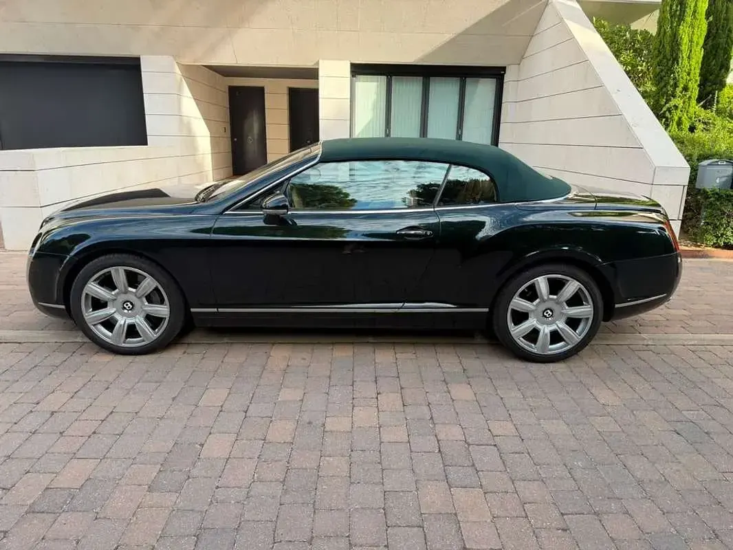 Usado Bentley Continental GT Convertible 559 CV (411 kW) 2007 Negro Descapotable
