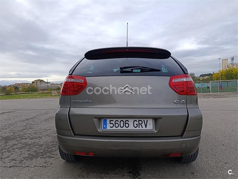 Usado Citroën C4 Picasso 110 CV (80 kW) 2009 Marrón Monovolumen