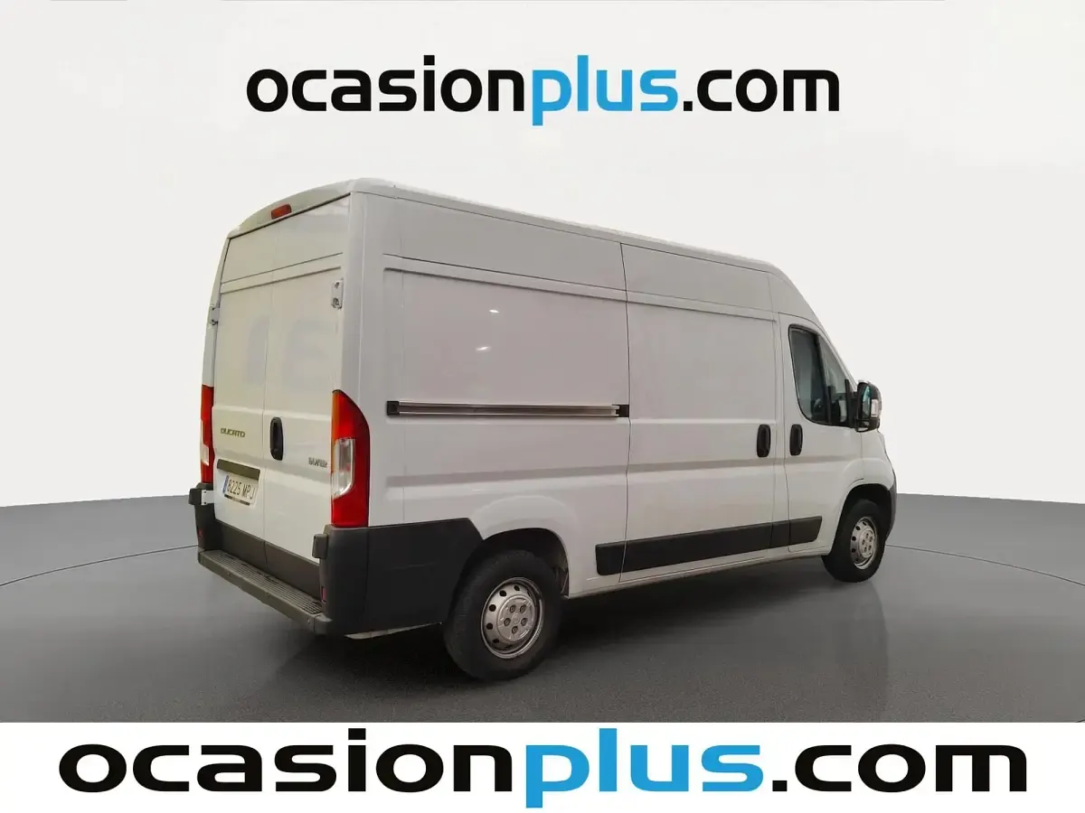 Usado Peugeot Boxer 120 CV (88 kW) 2024 Blanco Van