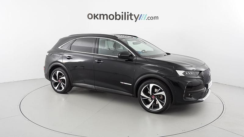 Usado DS Automobiles DS7 Crossback Performance Line Plus 300 CV (220 kW) 2021 Negro perla SUV