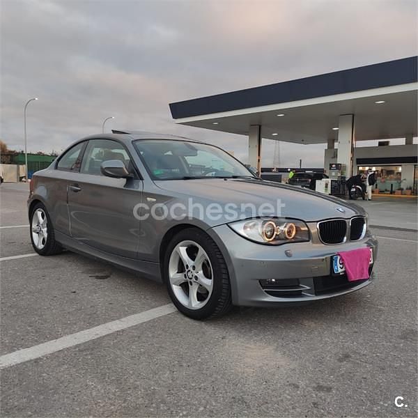 Usado BMW 118 Coupé 143 CV (105 kW) 2010 Gris / plata Coupe