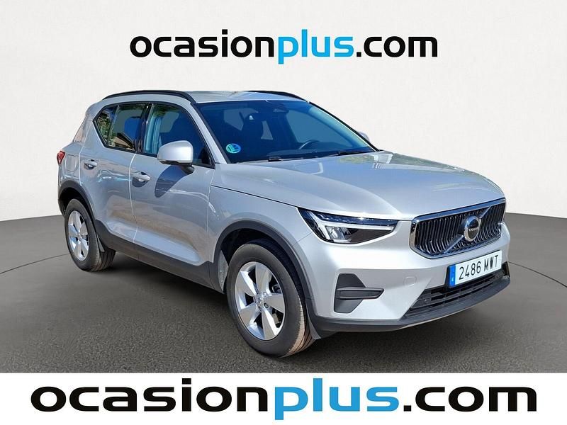 Usado Volvo XC40 163 CV (119 kW) 2024 Gris SUV