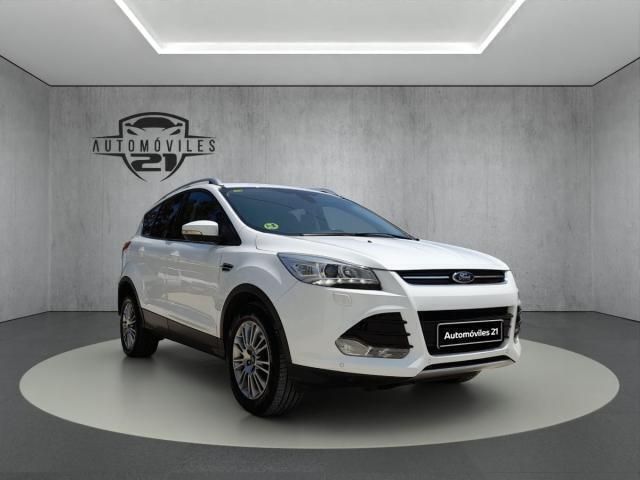 Usado 2014 Ford Kuga Titanium SUV | 11.999 € (Buen precio) - Imagen 1/4