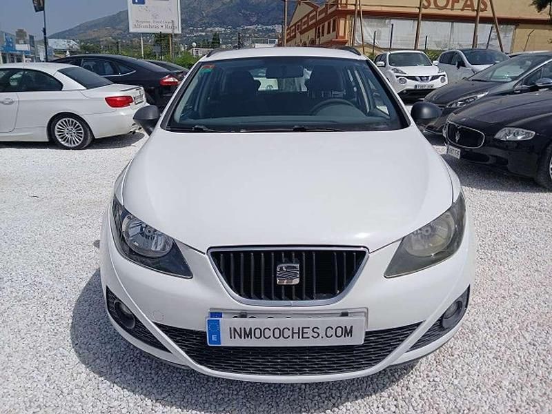 Usado Seat Ibiza ST Style 105 CV (77 kW) 2011 Blanco Familiar