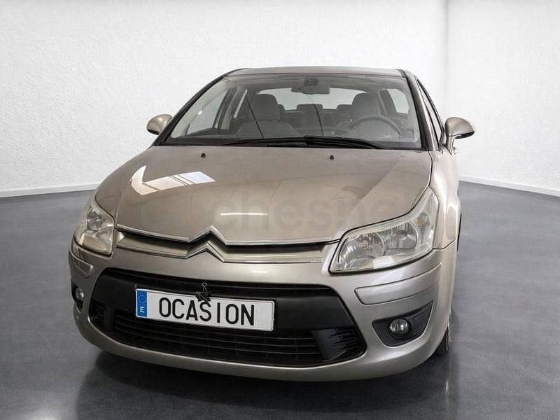 Usado Citroën C4 90 CV (66 kW) 2009 Beige Berlina