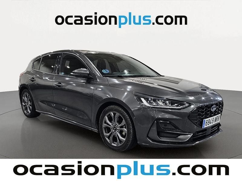 Używany Ford Focus ST-Line 155 KM (114 kW) 2024 Szary Hatchback