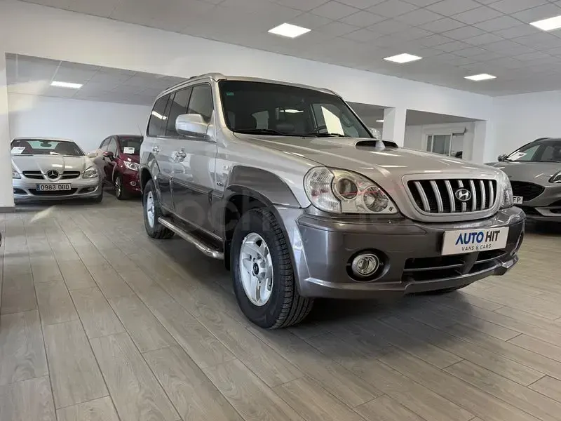 Usado Hyundai Terracan 150 CV (110 kW) 2003 Gris / plata SUV