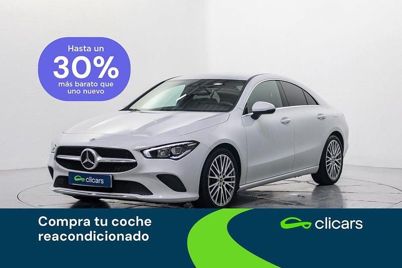 Blanco Usado 2023 Mercedes CLA180 Berlina | 29.990 € (Buen precio) - Imagen 1/4