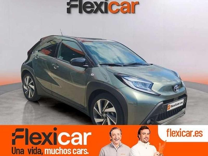 Gris Usado 2024 Toyota Aygo City Utilitario | 16.490 € (Precio justo) - Imagen 1/4