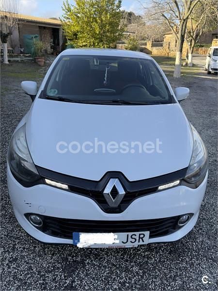 Usado Renault Clio IV Life 75 CV (55 kW) 2016 Blanco Berlina