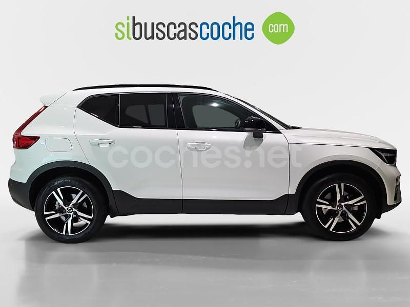 Usado Volvo XC40 Plus 163 CV (119 kW) 2024 Blanco SUV