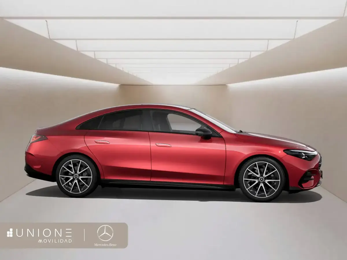 Nuevo Mercedes CLA180 73 CV (53 kW) 2026 Rojo Berlina