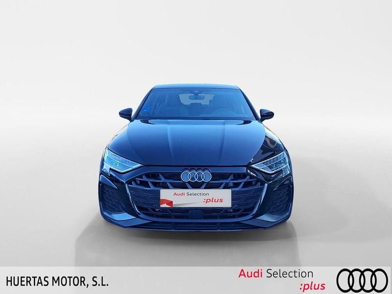 Usado Audi A3 Sport 204 CV (150 kW) 2025 Negro Berlina