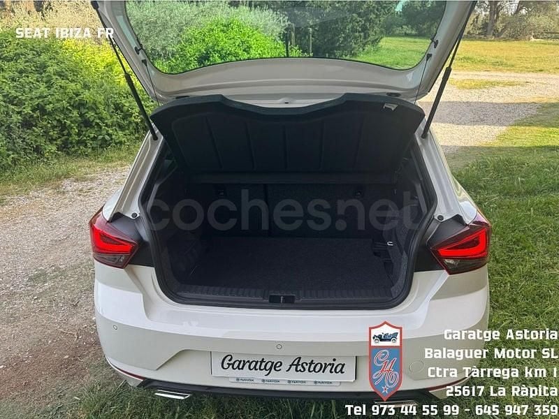 Usado Seat Ibiza FR 115 CV (84 kW) 2025 Blanco Utilitario