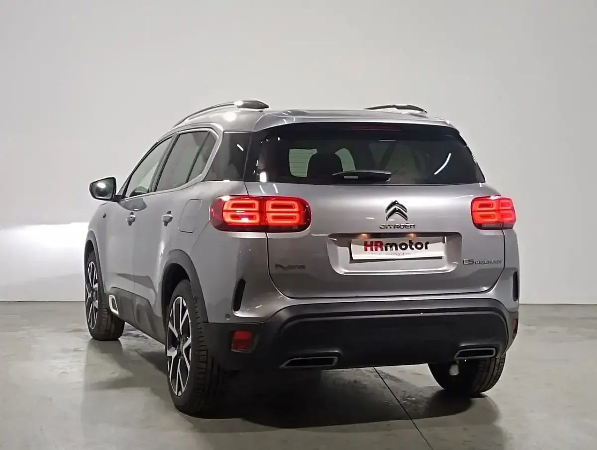 Usado Citroën C5 Aircross Shine 225 CV (165 kW) 2020 Gris SUV