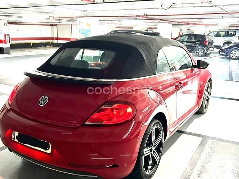 Rojo Usado 2017 VW Beetle Descapotable | 16.700 € (Precio justo) - Imagen 1/4