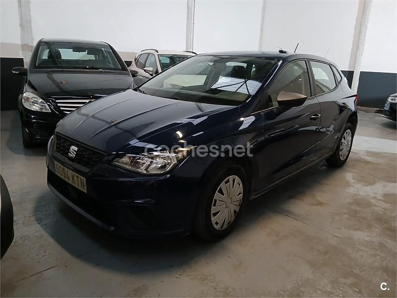 Usado Seat Ibiza Reference 95 CV (69 kW) 2019 Azul Berlina