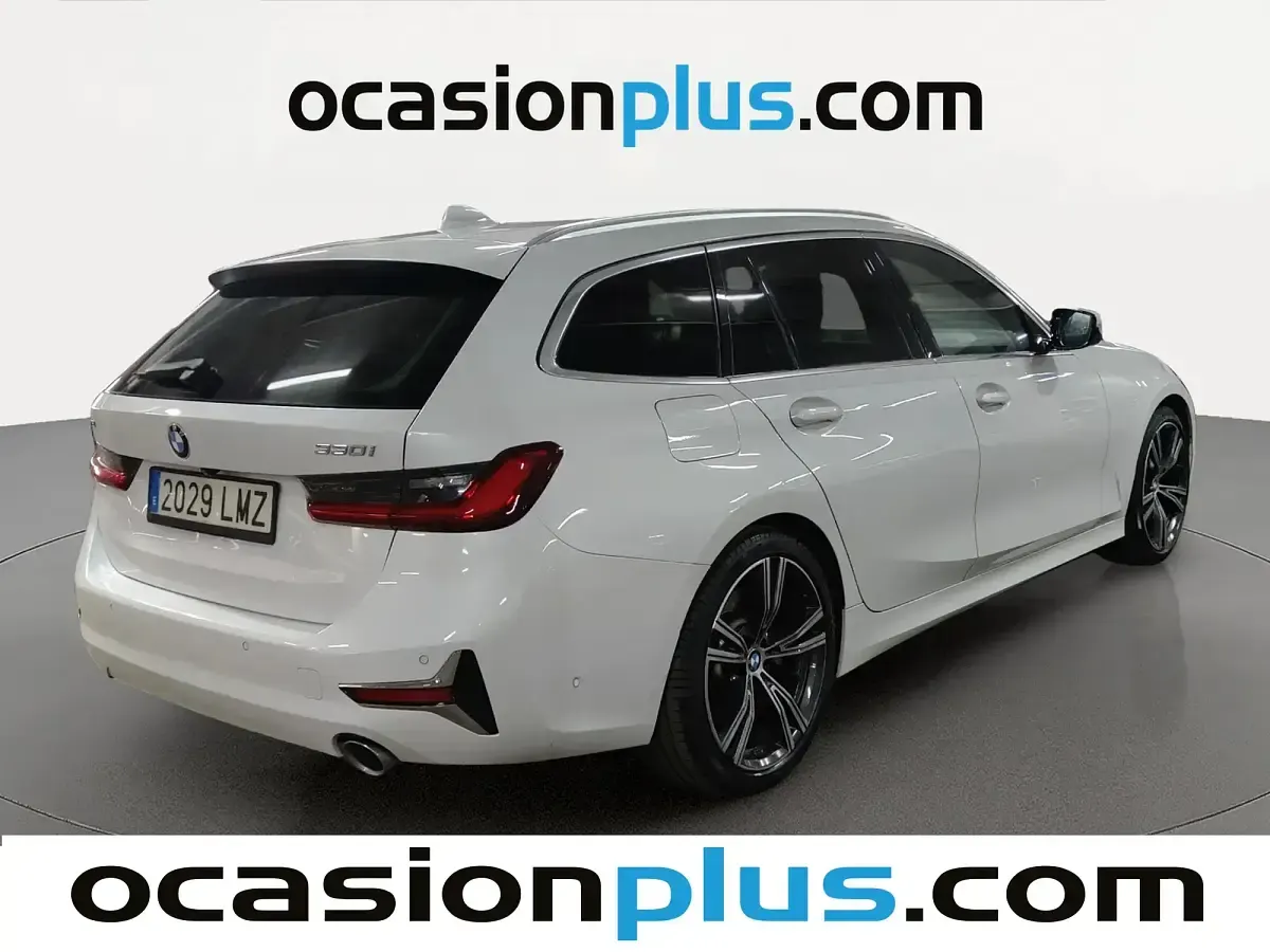 Usado BMW 330 258 CV (189 kW) 2021 Blanco Familiar