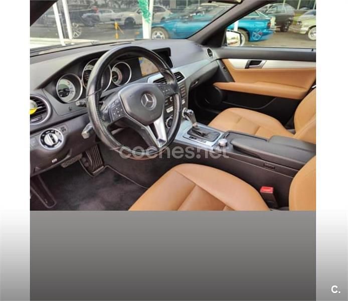 Usado Mercedes 180 1995 Diesel Berlina