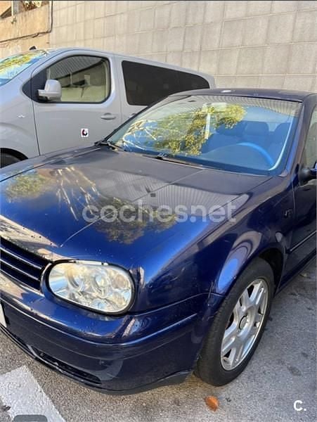 Usado VW Golf IV Conceptline 105 CV (77 kW) 2003 Azul Berlina