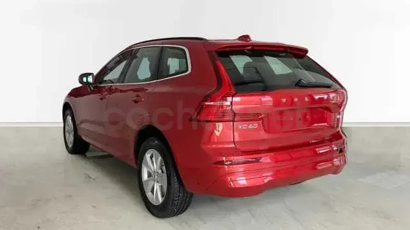 Usado Volvo XC60 Core 197 CV (144 kW) 2023 Rojo SUV